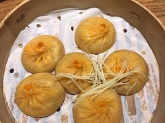 本帮重蟹粉小笼包-苏小柳手工点心(人民广场分院)