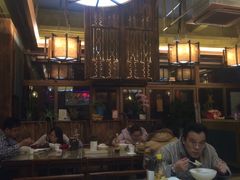 -笑来喜馄饨小笼工坊店(湖滨街店)