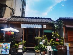 -啢啢茶寮(芳华横街店)