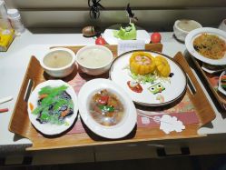 -贝美月子中心(半坡店)
