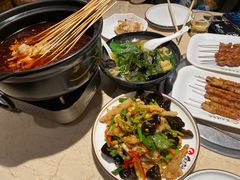 蒜香脱骨凤爪-金太阳海鲜烧烤·本地人餐厅(星海公园店)