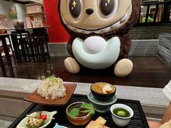 -龙悦湾酒家·八阵鱼生·渔人码头店