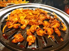 -明洞阿姨·韩式酱蟹烤肉·创意料理(三元桥店)