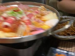 辛牛骨火锅-KCOOKING概念韩餐(世茂52+店)