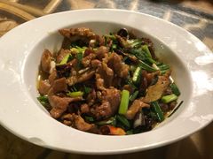 宣威小炒肉-醉云喃