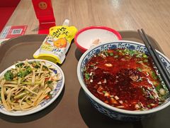 -兰州陈记牛肉面 ·烧烤· 铜锅涮肉(万达店)