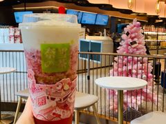 -奈雪的茶(青岛卓悦里INTOWN店)