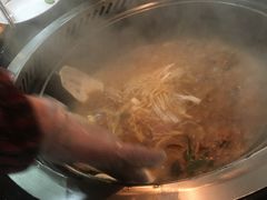 -三里屯土灶炖公鸡地锅鸡(江东店)