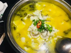 -严厨老坛酸菜鱼(吴江万宝店)
