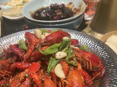 -川流不息·地道川菜·小龙虾(新松江路店)