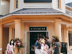 -COACH蔻驰(赛特奥特莱斯店)