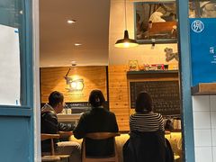 -Be Lived Cafe比例咖啡(摩天轮店)