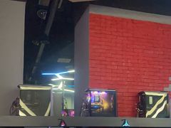 -木木不哭电竞馆(龙湖时代汇店)