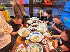 -李犟大爆鳝面·手工蟹黄包(湖滨西湖店)