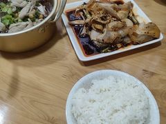 -朱大嘴肥肠血旺(福字街店)
