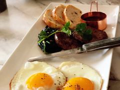 特级21天排酸牛排双煎蛋-The Rug Cafe(王府中环店)