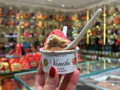 -VENCHI 闻绮(北京国贸商城店)