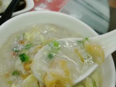 艇仔粥-穗银肠粉店(东川路店)