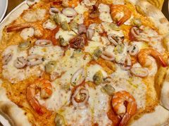 -JINNS锦时 steak&pizza(浸信会礼拜堂旧址店)