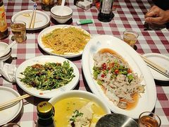 -小锅饭豆腐馆(嘉陵江街店)