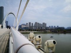 -南京眼步行桥