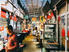-万商花鸟市场