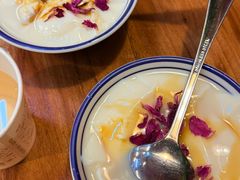 -云阿蛮云南生烫牛肉米线(奉贤路店)