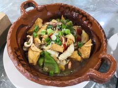 -YI PIN JU 一品居中餐厅 中国超市