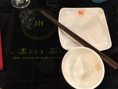 -锅色天香(巴士底区店)