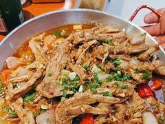 -休记光头香辣蟹干锅(绵竹店)