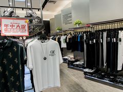 -广州白马服装市场