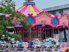 -蓝精灵乐园·世茂精灵之城主题乐园