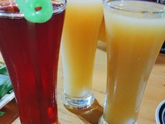 蜜桃乌龙-蜗牛的家旅行主题云南菜餐厅.小酒馆(护国寺店)