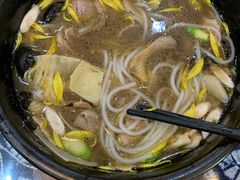 -桥香园过桥米线(国贸店)