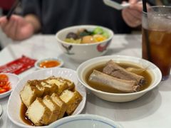-黄亚细肉骨茶(仰光路店)