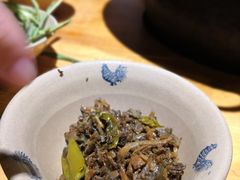 -白乐天毛肚火锅馆(解放碑店)