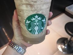 -星巴克(宁波东门银泰店)