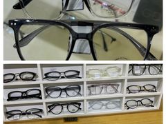 -沪睛眼镜蔡司官方授权店(金桥佳林路店)