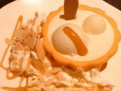 弹汤团形蛋糕-星巴克(广州淘金路店)