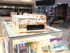 面包甜点陈列柜-爸爸糖吐司面包(大连高新锦辉商场店)