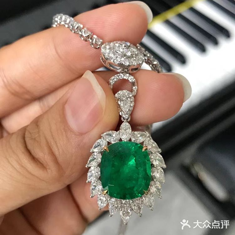 7克拉祖母绿，是我的梦想吗[加油][加油]