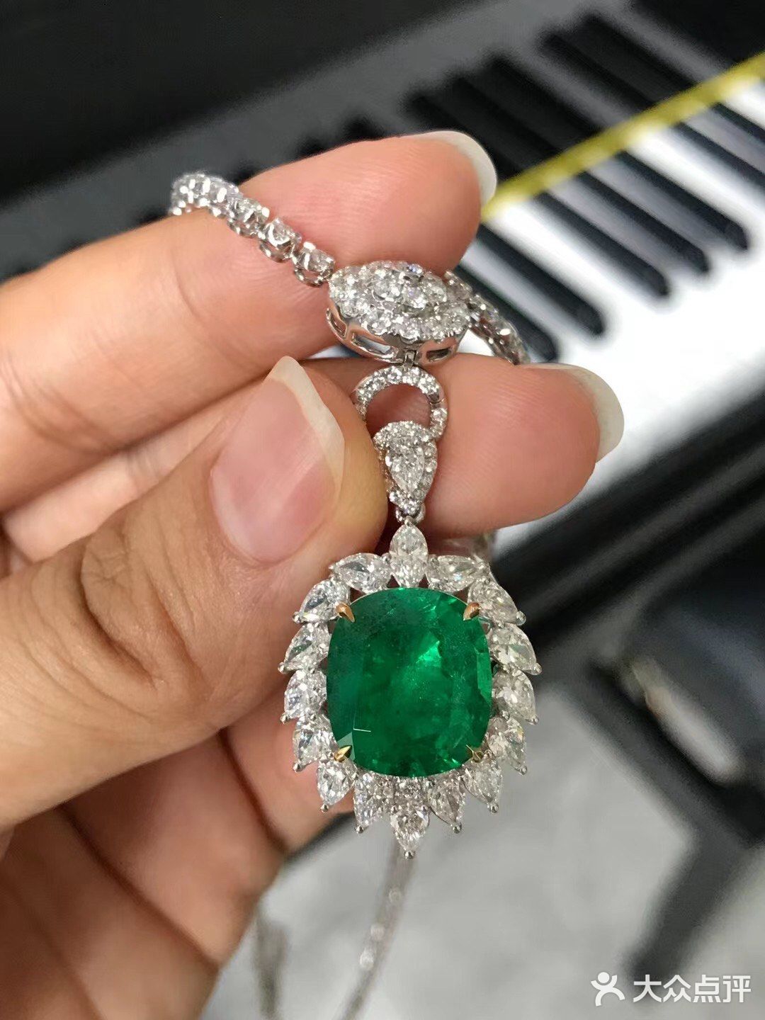 7克拉祖母绿，是我的梦想吗[加油][加油]