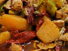 -牛一嘴·兰州牛肉面·大盘鸡(财富中心店)