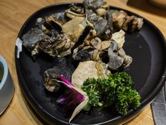 -一朵菌·野生菌探索家火锅(南亚店)