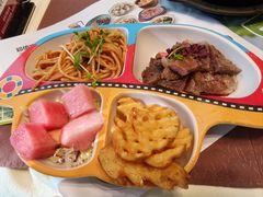-意卡菲·欢乐聚会餐厅(华侨店)