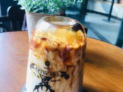 黑糖鹿丸鲜奶-THE ALLEY 鹿角巷(华润万象城店)