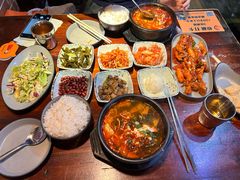 -火炉情韩国料理店(古田路店)