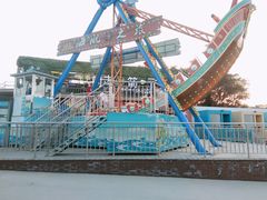 -北戴河碧螺塔海上酒吧公园