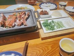 -娜仁图雅蒙古美食村(33小镇店)