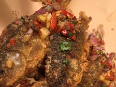 -洞庭土菜小炒馆(易发广场店)